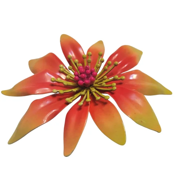 Vintage Flower Brooch - Picture 3 of 6